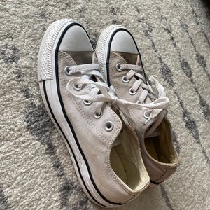 Light grey converse
